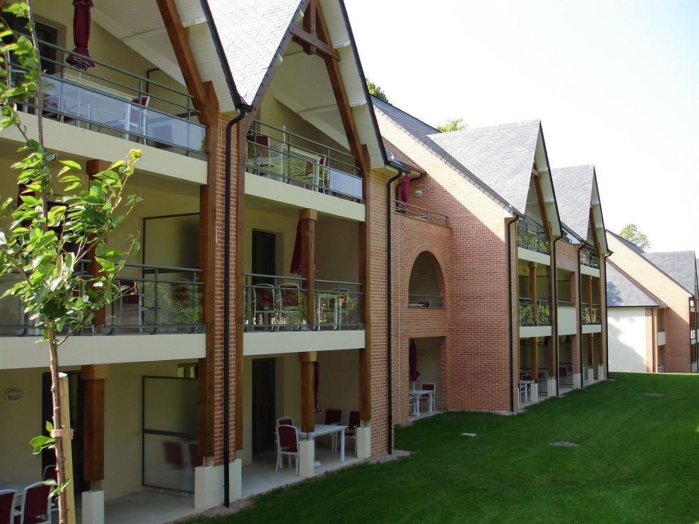 Goelia Residence Du Parc 贡尼维尔索洪弗 外观 照片